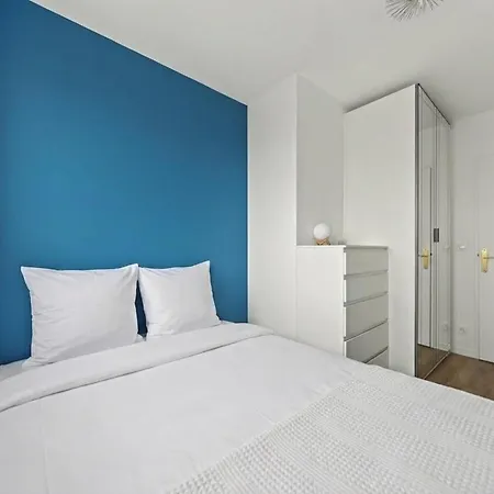 High-end One-bedroom With Rooftop Views 13 * Parigi